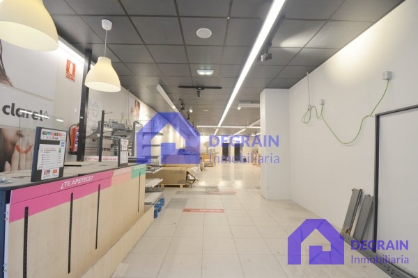 LOCAL ZONA TEATINOS - Inmobiliaria Degrain