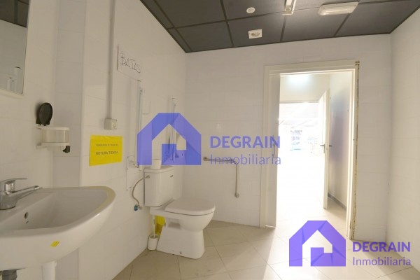 LOCAL ZONA TEATINOS - Inmobiliaria Degrain